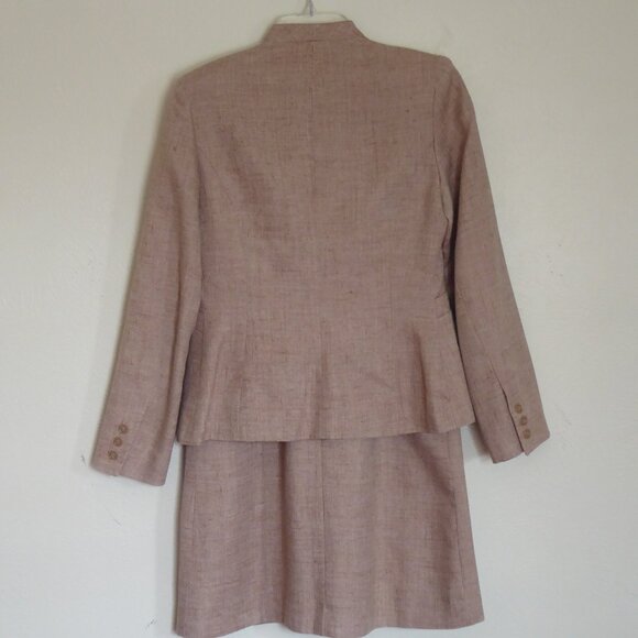 Classic Vintage Suite by Peabody House - Picture 4 of 6